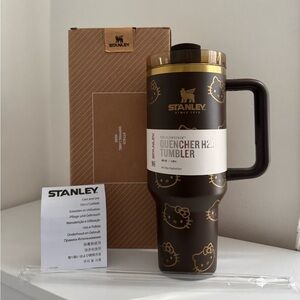 Gold and Brown Hello Kitty Stanley Tumbler 40 oz Quencher *BRAND NEW with straw*
